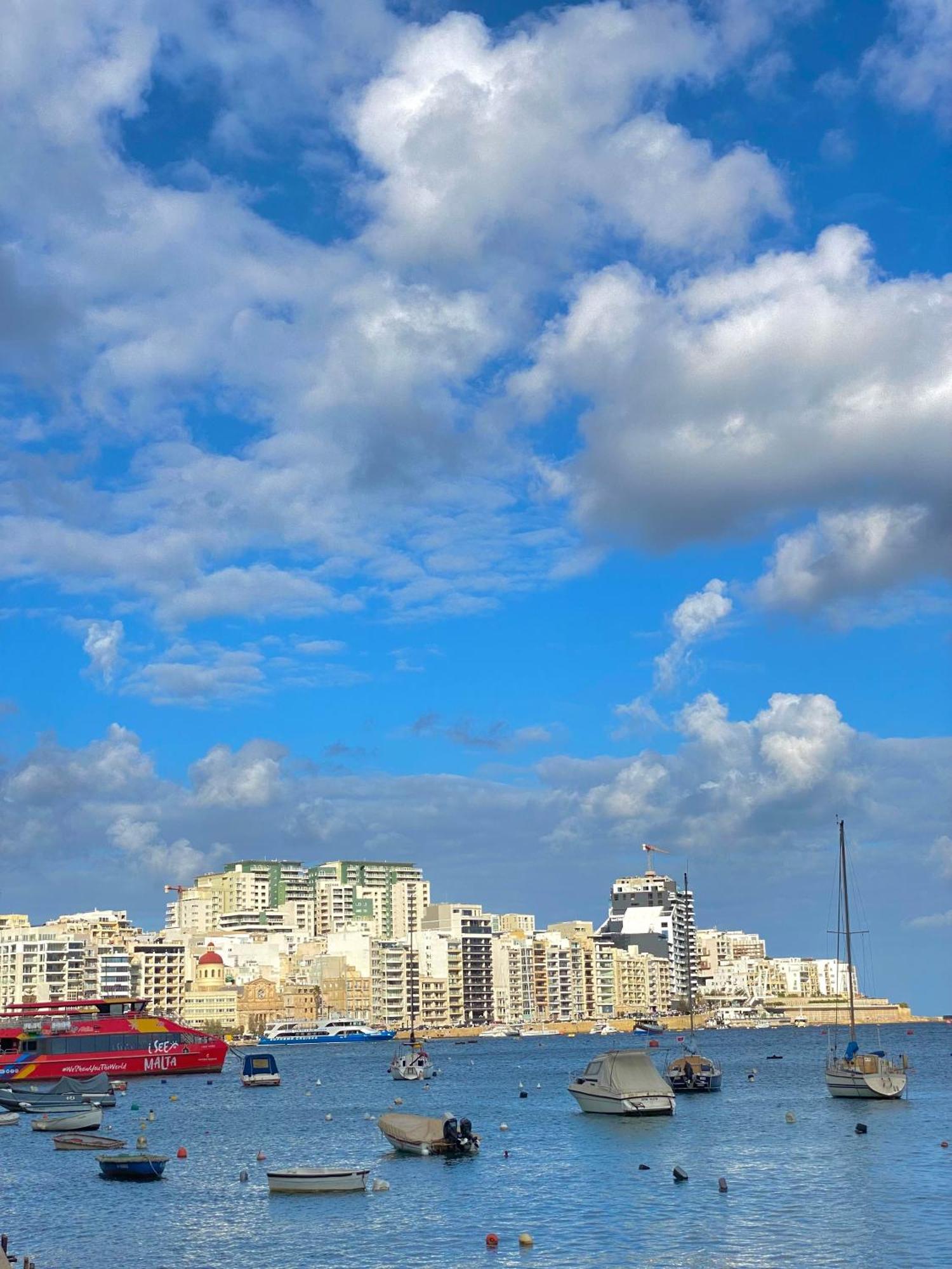 Tigne Sliema Three Bedrooms Apartment Exterior foto