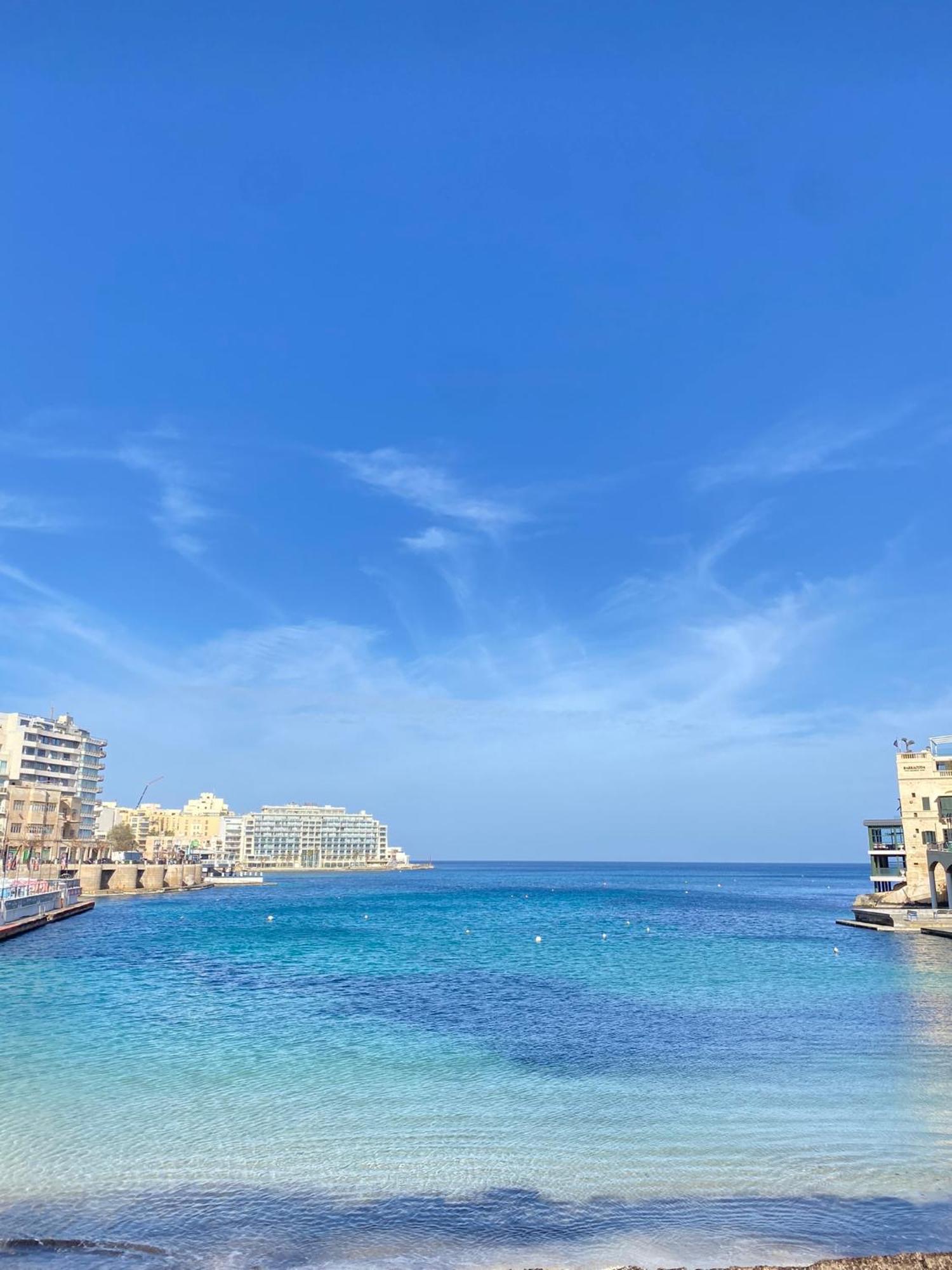 Tigne Sliema Three Bedrooms Apartment Exterior foto